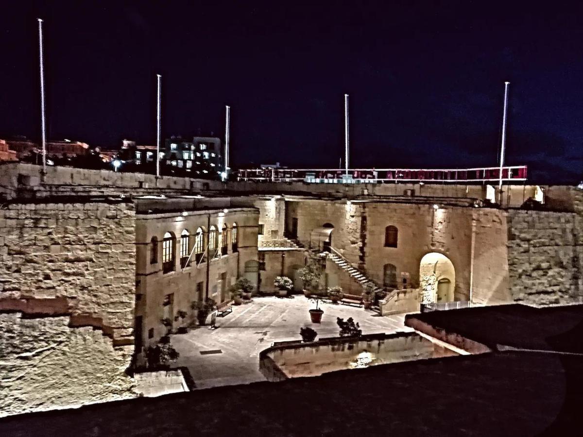 Modern Apt Kalkara Seafront! Kültér fotó