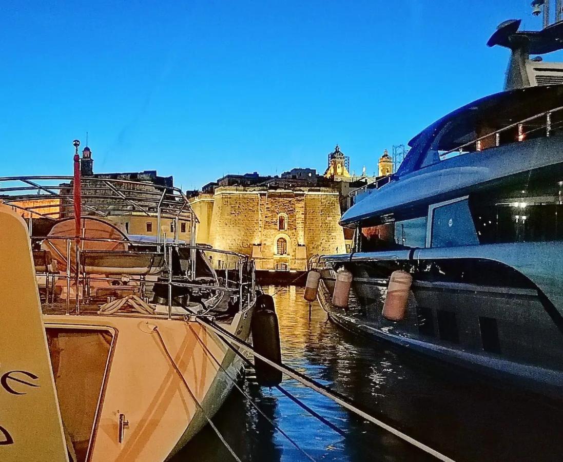 Modern Apt Kalkara Seafront! Kültér fotó