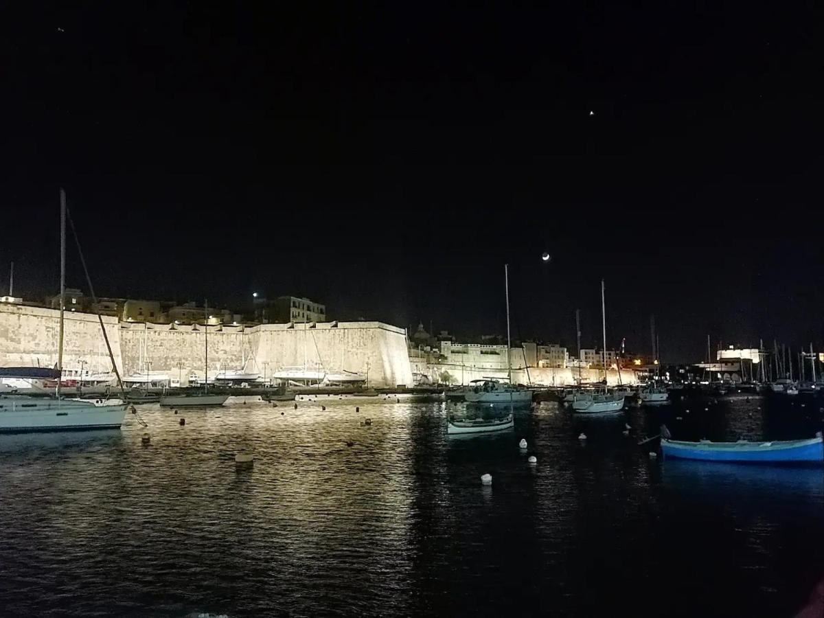 Modern Apt Kalkara Seafront! Kültér fotó
